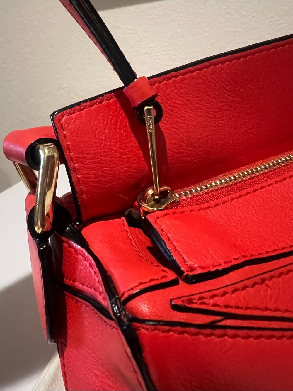 LOEWE Puzzle Small Bag - Picture 9 of 16